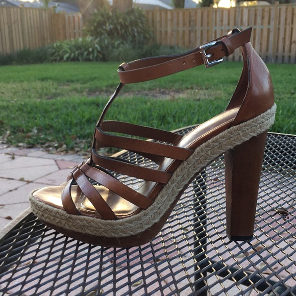 Coach cognac strappy sandals - Picture 2 of 8